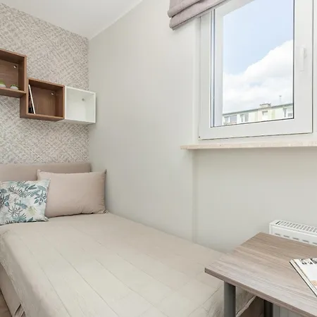 Apartment Kaszmirowy Z 3 Sypialniami Blisko Plazy W Gdansku By Renters